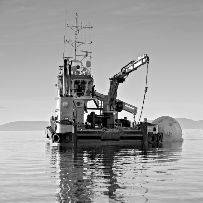 CorPower Ocean - HiWave5 Boat and Buoy